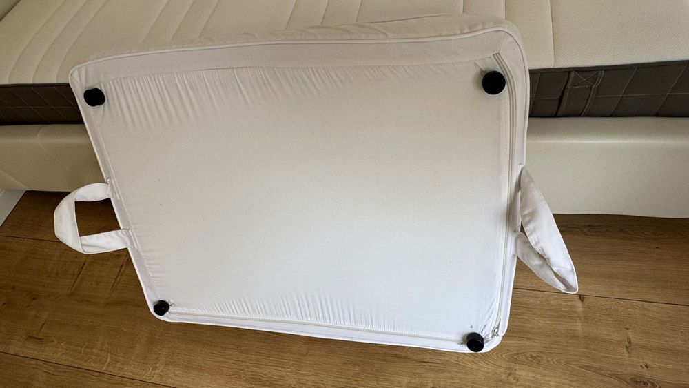 Pufa - podnóżek Ektrop ikea ze schowkiem