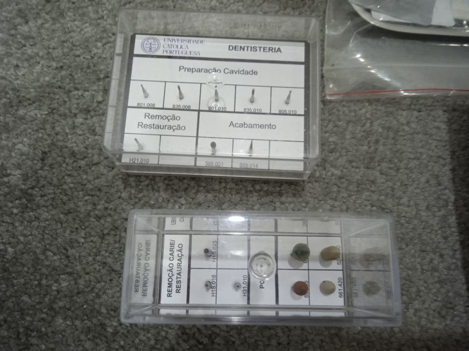Kit inicial medicina dentária