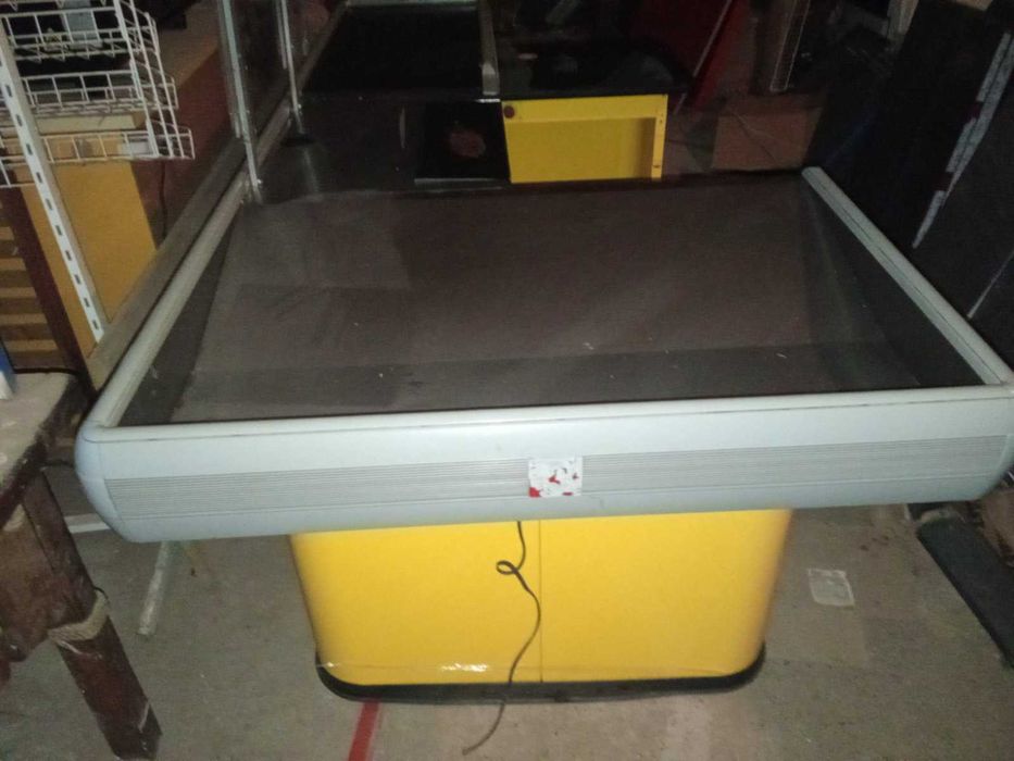 Касовий бокс зі стрічкою  б/у