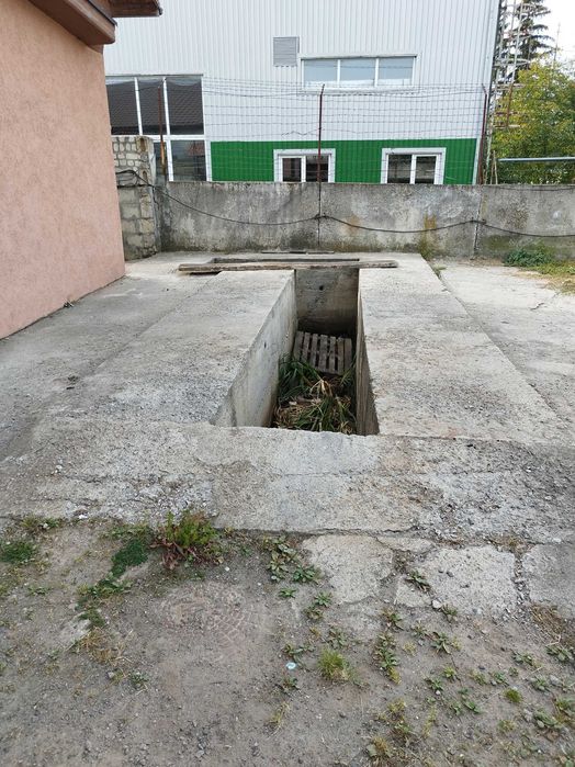 Комерційне приміщення -  Магазин, Автомийка, Автомайстерня Н