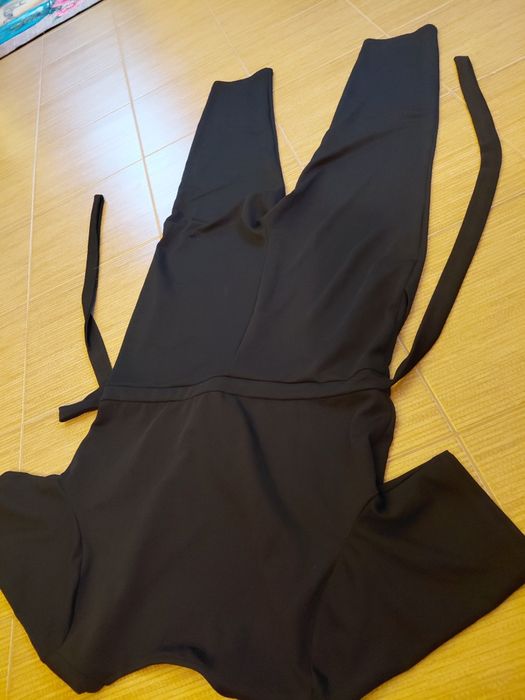 Kombinezon z krótkim rękawem