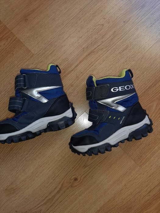 Buty dziecięce zimowe GEOX rozmiar 26