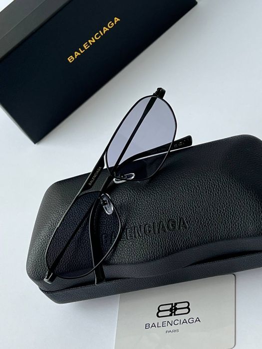 Очки BALENCIAGA лучшая фабрика