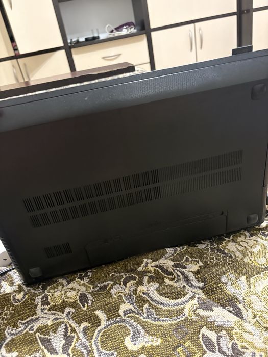Продам ноутбук lenovo