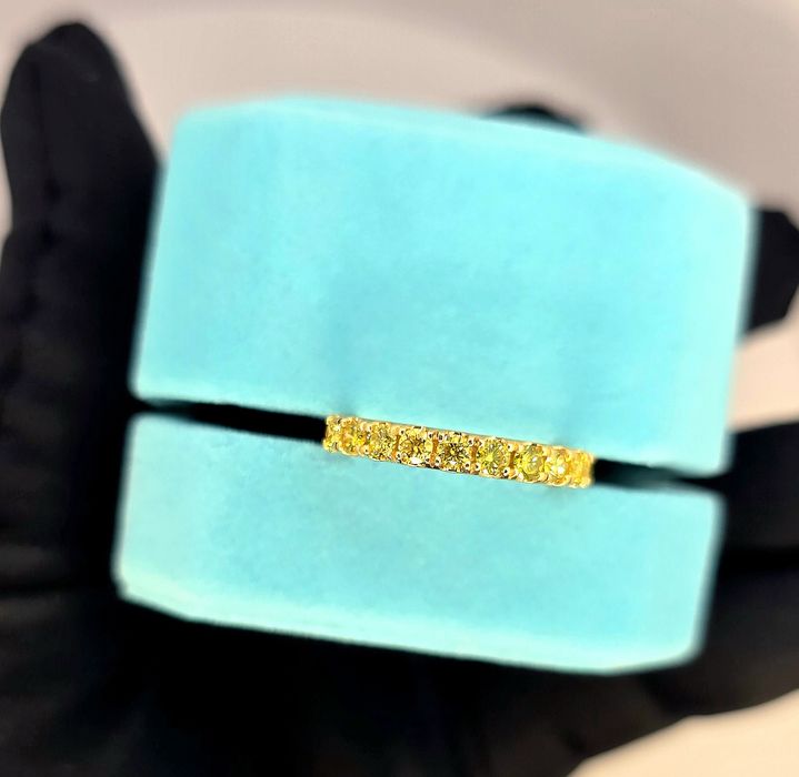 Кольцо с желтыми бриллиантами 0.60 карат