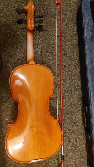 Скрипка 4/4 Valencia