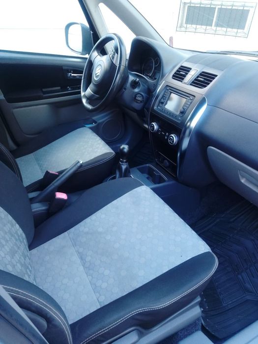 Suzuki SX4 1.5 VVT GL Outdoor Line