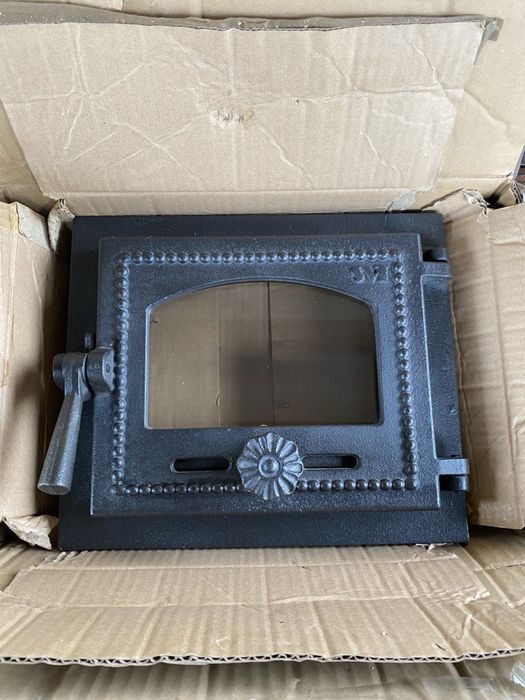 Чугунная печная дверца  SVT 470