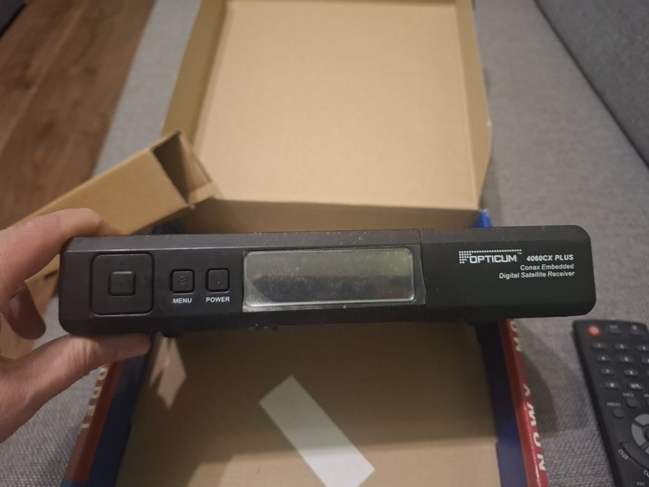Dekoder z pilotem