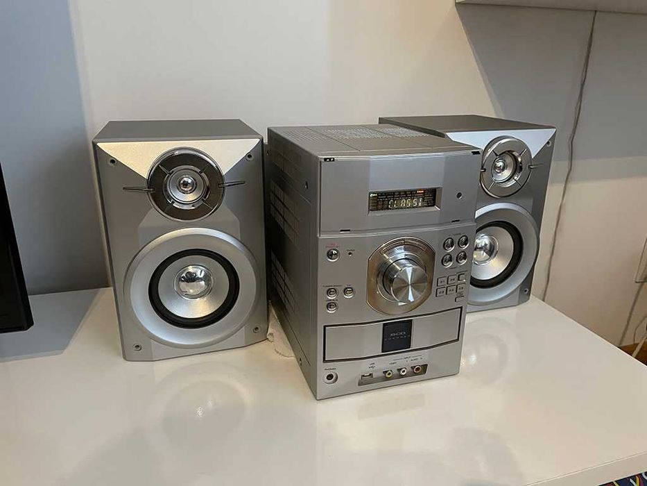 Wieża Sharp XL-MP444H