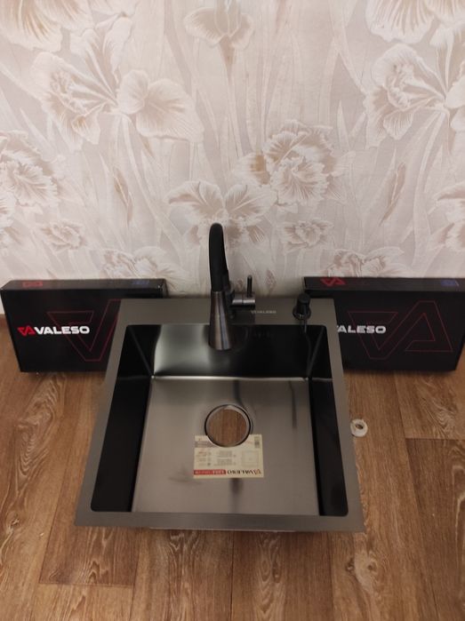 Кухонная мойка Valeso 45*45 pvd чёрная 3 mm.