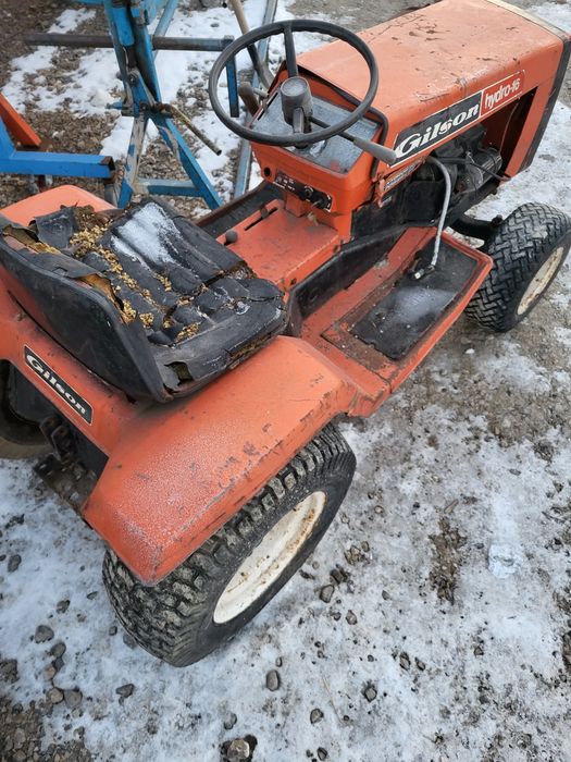 Kosiarka Traktorek Ogrodniczy Gilson Hydro 86