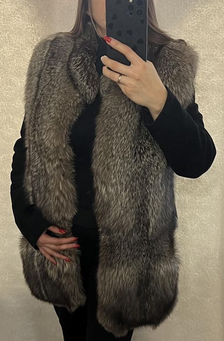 Півшуба з чорнобурки.