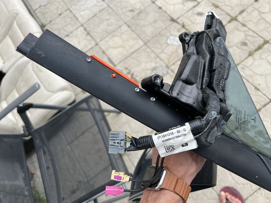 Зеркало правое Tesla S 2016-2020