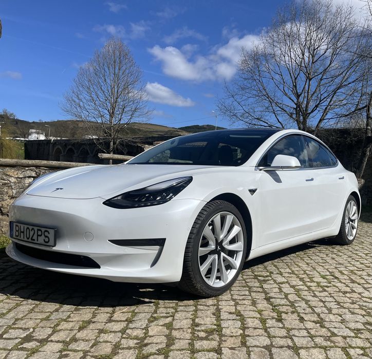 Tesla Model 3 Long Range IVA dedutível