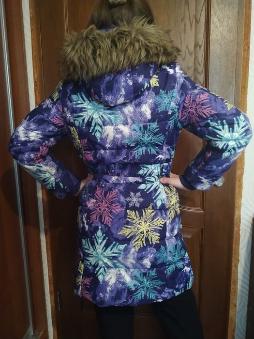 Зимова курточка для дівчаток.