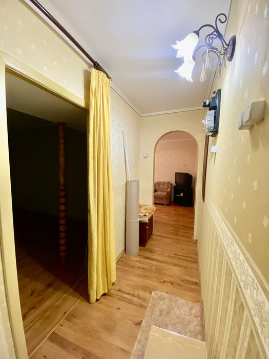 Продам 2-х кімнатну квартиру в районі 44 квартала