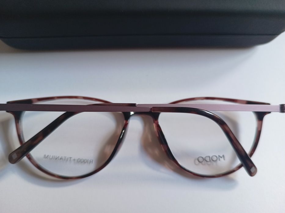 Okulary, oprawki tytanowe MODO. Lekkie. Oryginalne.