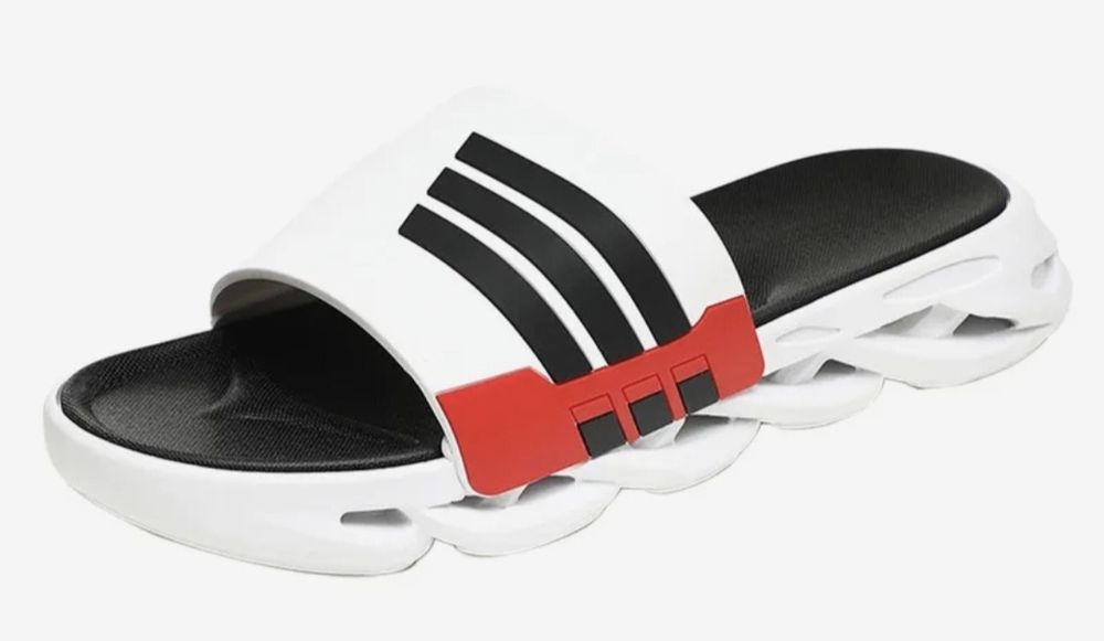 Chinelos de praia tipo Adidas
