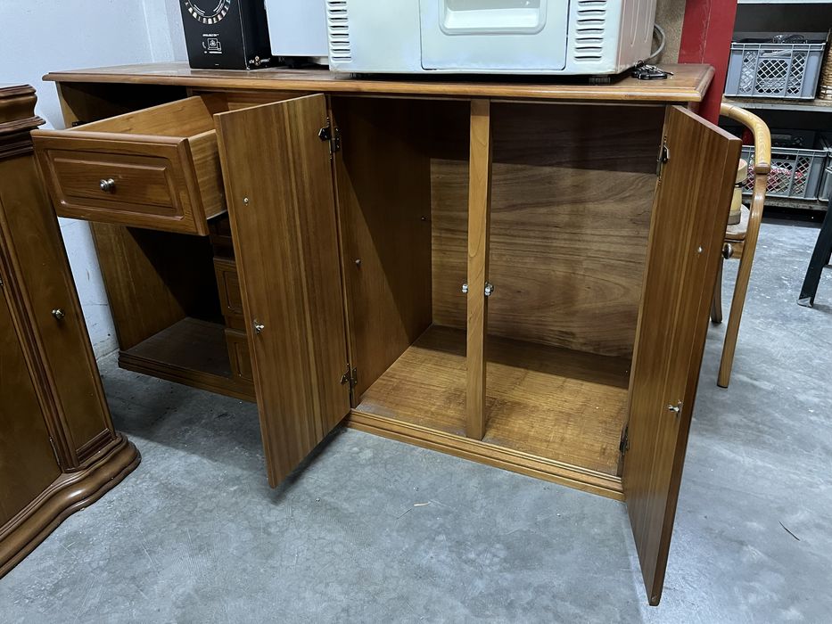 Movel de quarto com secretaria