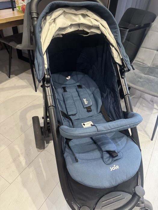 Wózek spacerowy joie