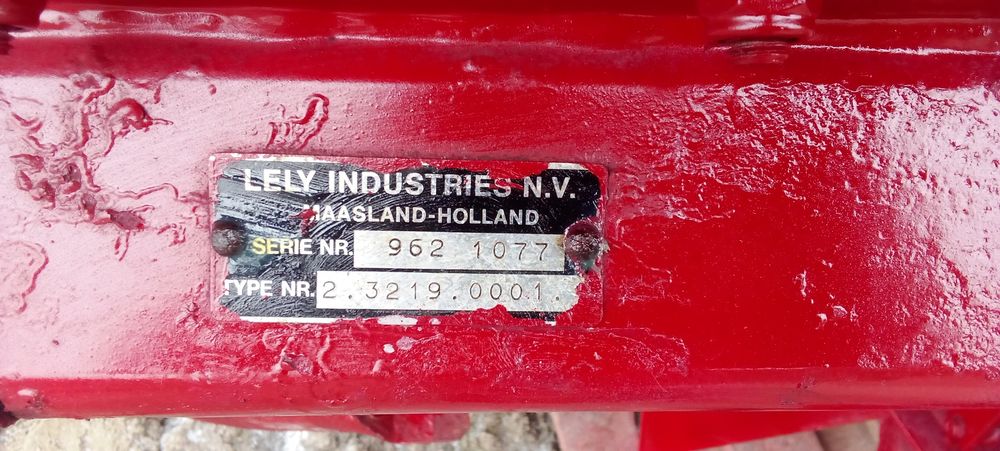 Rozsiewacz nawozów Lely