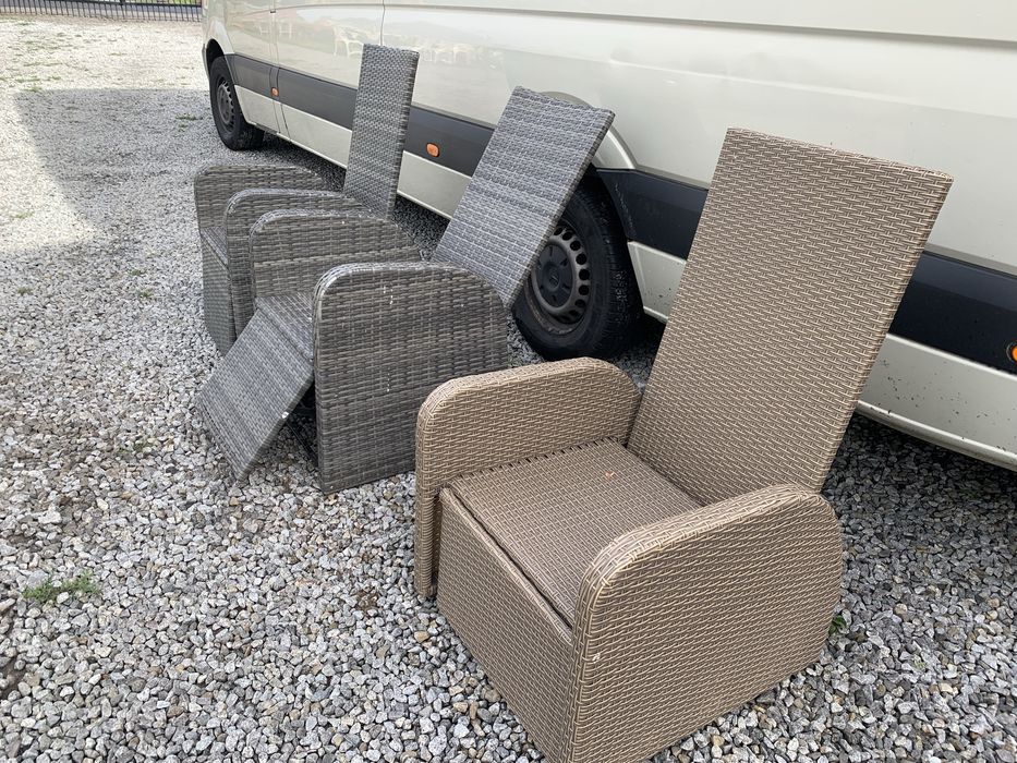 Fotele ratanowe bujane idealne na prezent