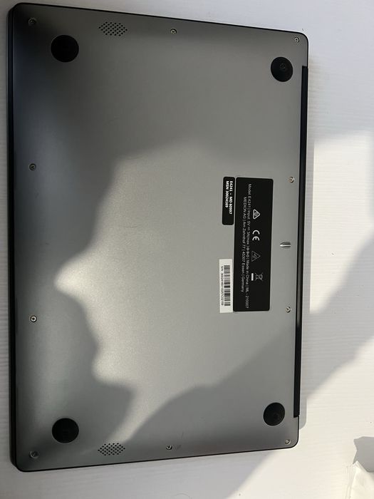 Ноутбук Medion Akoya E4241