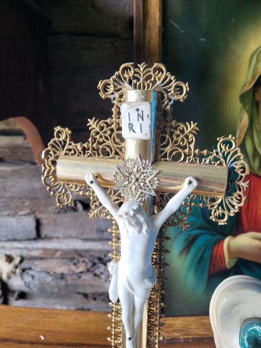 Stary krzyż krucyfiks pasyjka