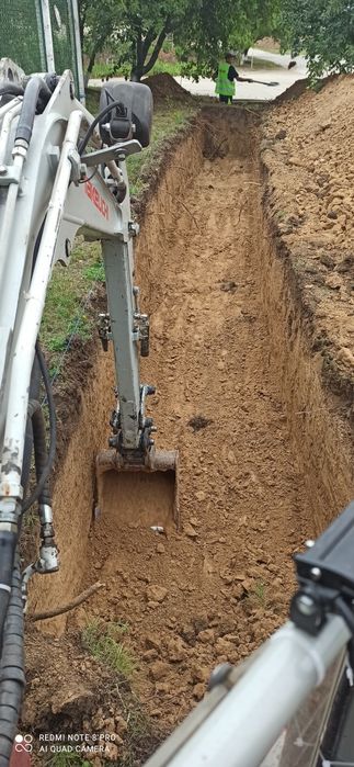 Послуги міні екскаватора.