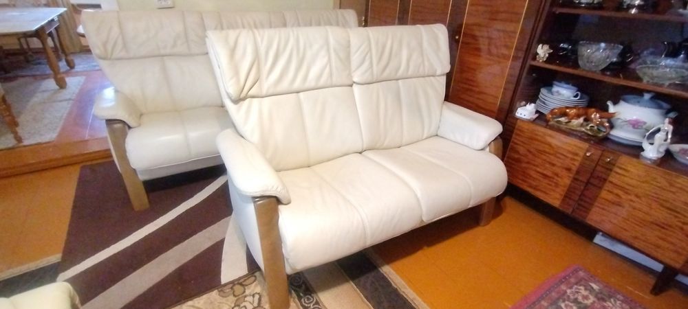 Продам диван шкіряний з Німеччини.