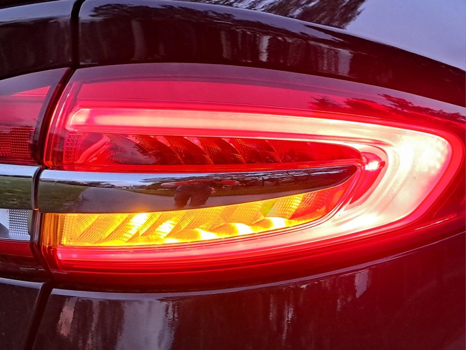 Переобладнання задніх ліхтарів Ford USA під європейський стандарт.