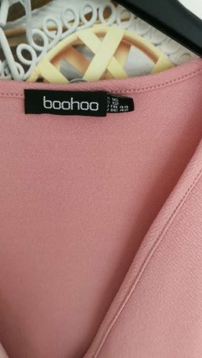 Sukienka Plus Size Pudrowy róż komunia baby shower wiosna 2026