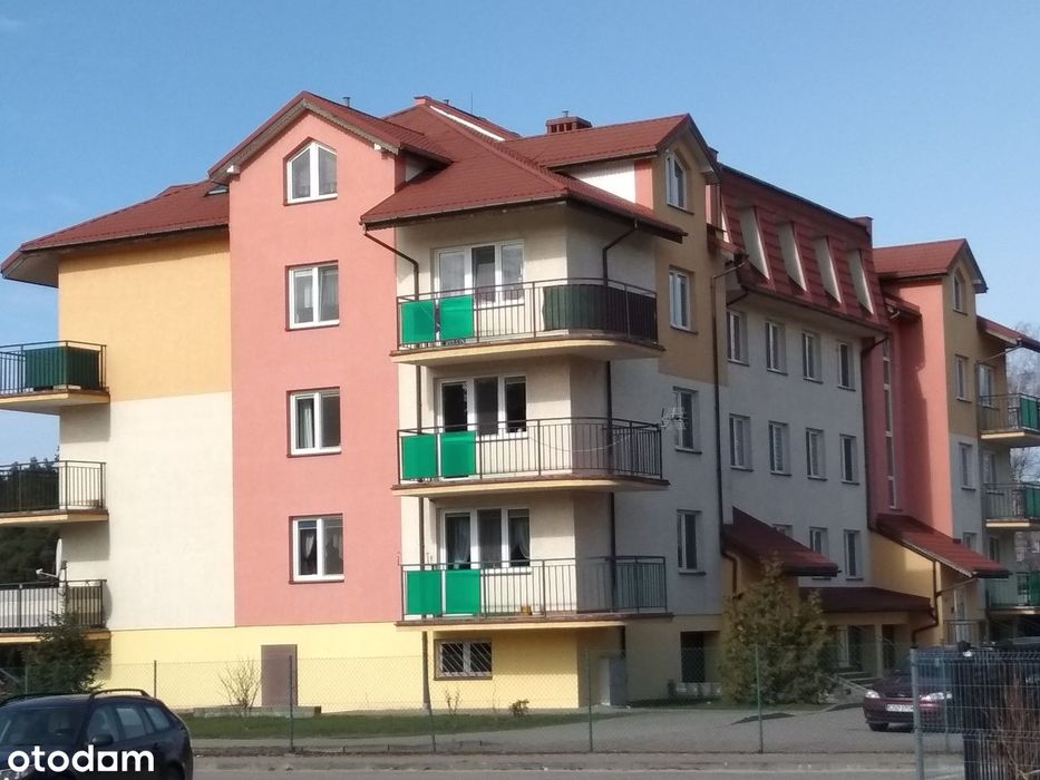 70 m² (106 m² po podłodze) | cegła | teren ogrodzony | brama na pilot