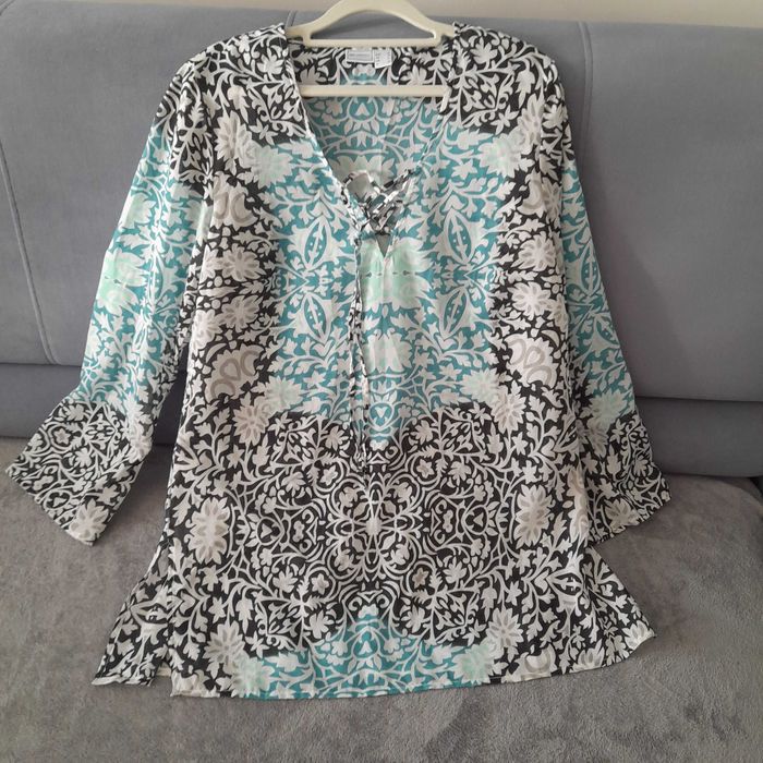 Tunika plażowa z delikatnej tkaniny