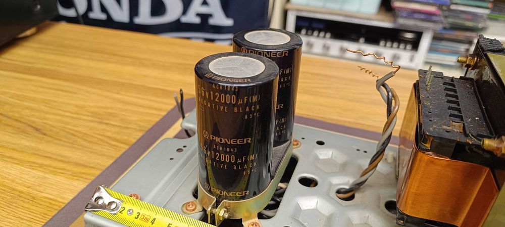 Блок живлення-Pioneer a-656 (трансформатор-?)