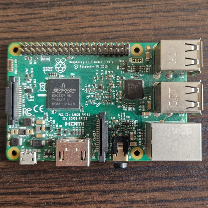 Raspberry Pi 3 Model B v1.2462501587516149760