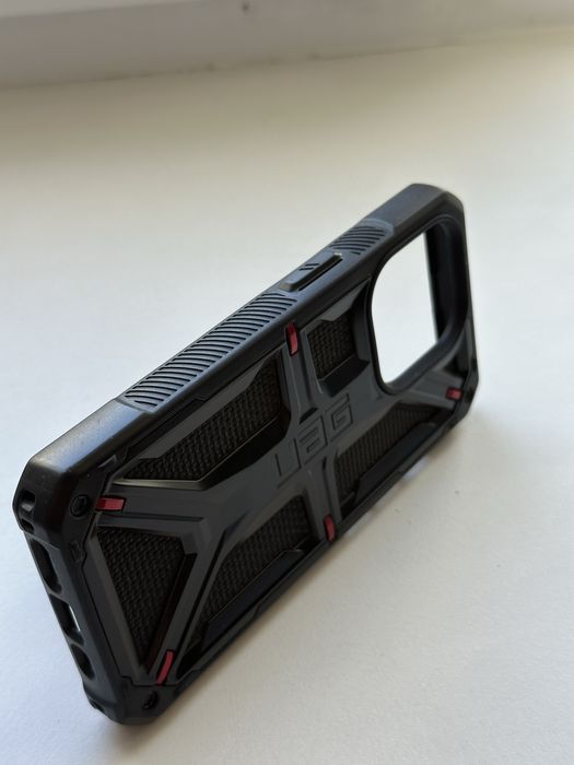 Захисний чохол UAG Monarch  Kevlar Black iPhone 14 Pro