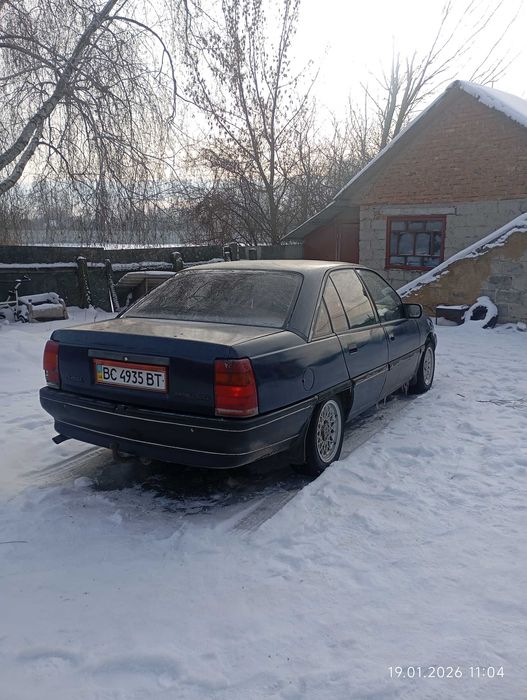 Продам (Опель омега А )