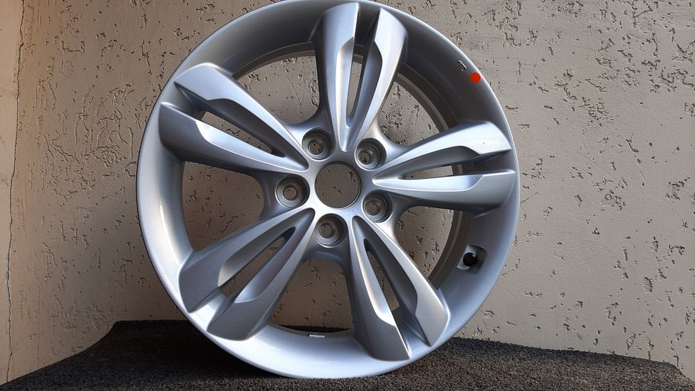 Диск Hyundai IX35-Tucson 5x114.3 R17 оригінал