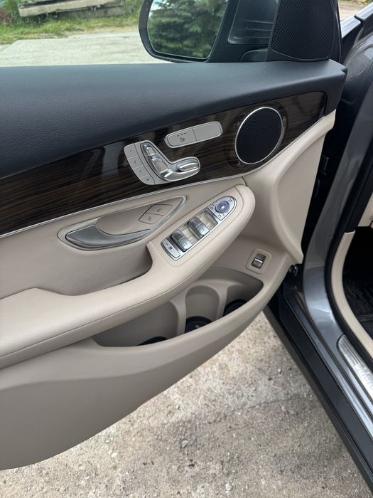 Mercedes Benz GLC