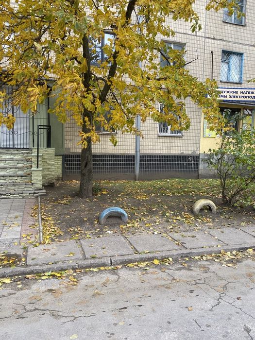 Дві окремі кімнати в гуртожитку л/б