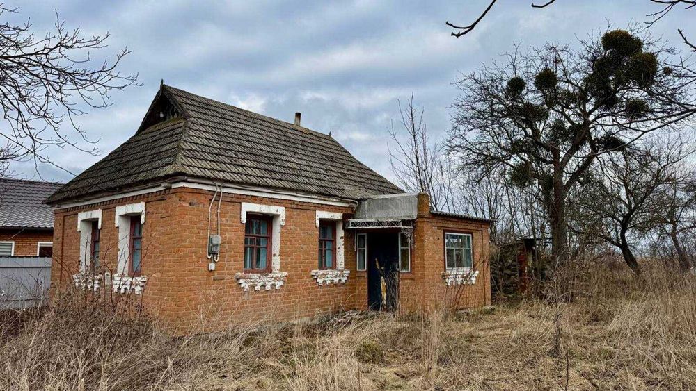 Продам будинок з великою ділянкою в Слободі Дашковецька