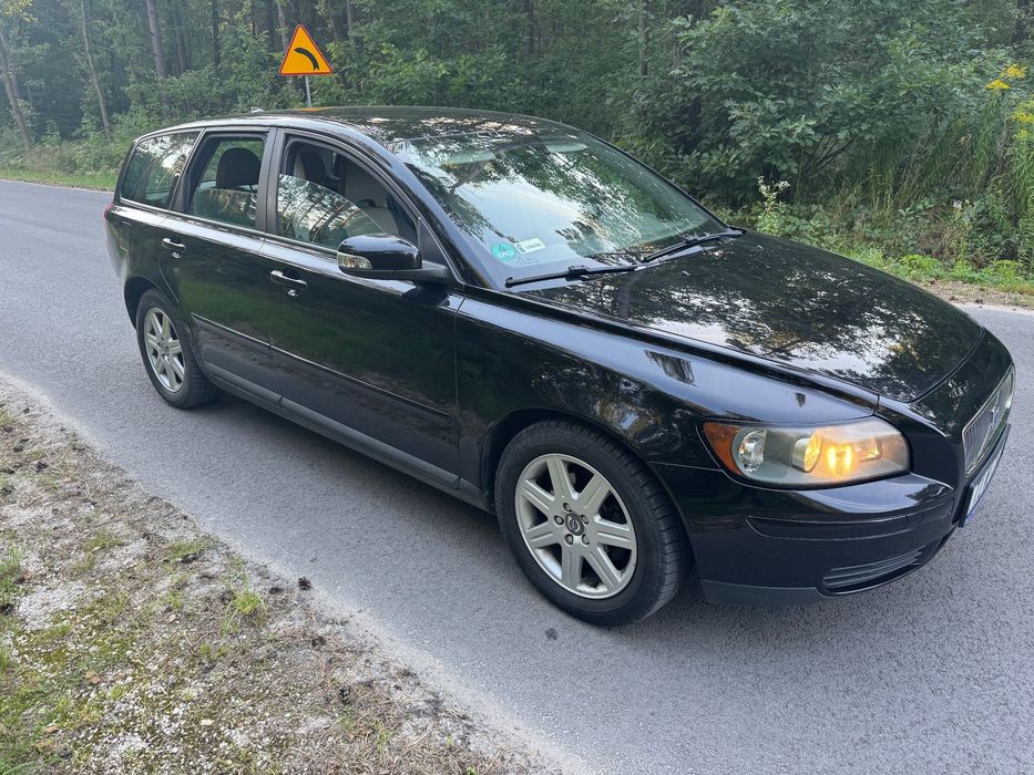 Volvo V50