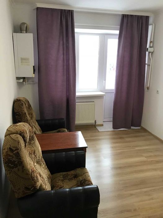 Продається 1-кімнатна квартира з євроремонтом в місті Прилуки