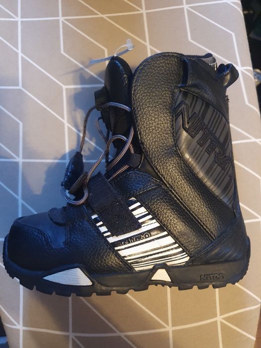 Buty snowboardowe dla dzieci NITRO REVERB