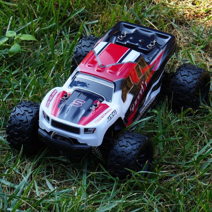 Машинка для дітей на радіокеруванні Машинка  радиоуправление для детей