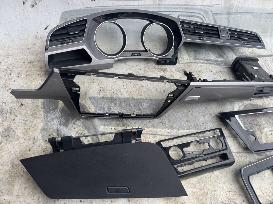 Декор дифлектор Тауран 2015-2025 Touran декор торпеди