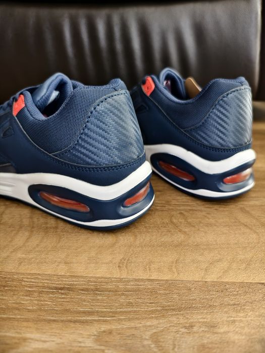 Buty Męskie Styl Air Max 1  Adidasy Granatowe R.41 - 26,5 cm
Buty sp