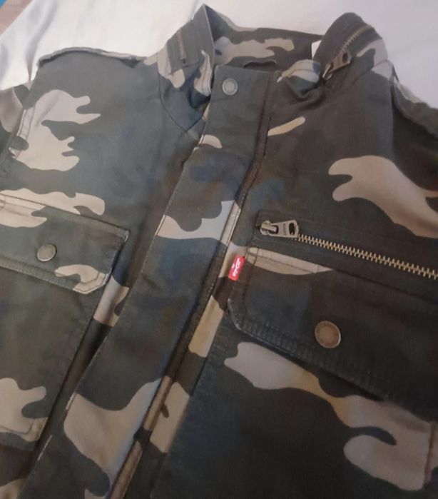 levi strauss & co. moro kurtka